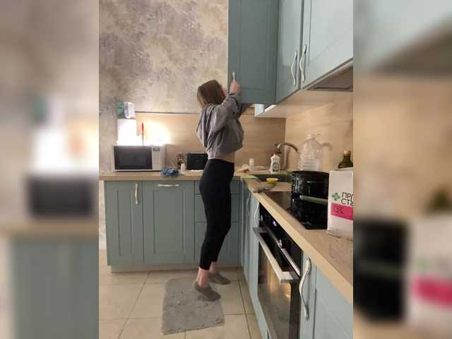 Incredible123's BongaCams show and profile