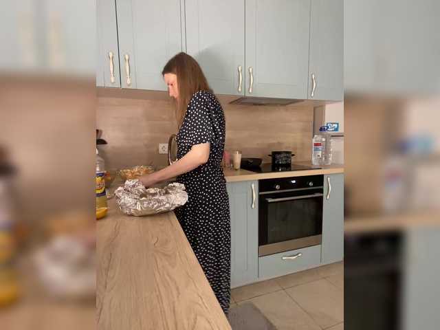 Incredible123's BongaCams show and profile