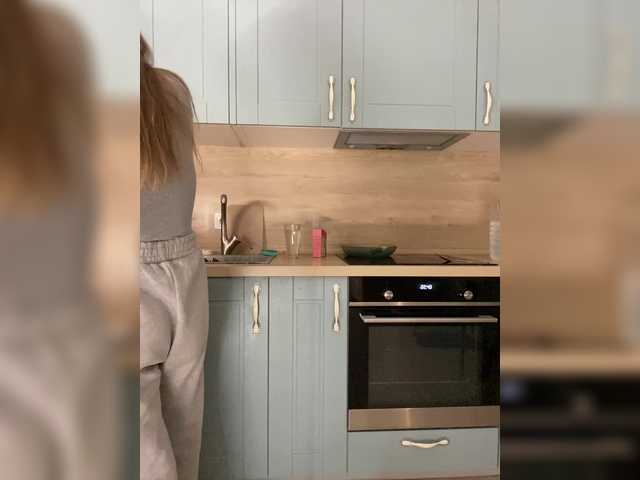 Incredible123's BongaCams show and profile