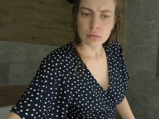 Incredible123's BongaCams show and profile