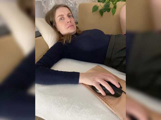 Incredible123's BongaCams show and profile