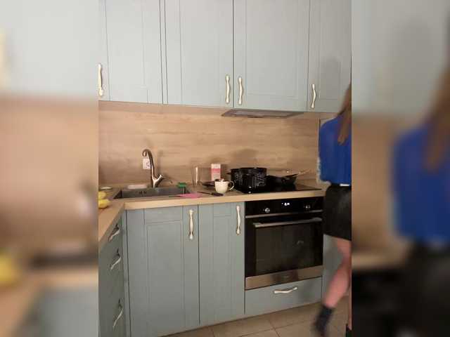 Incredible123's BongaCams show and profile