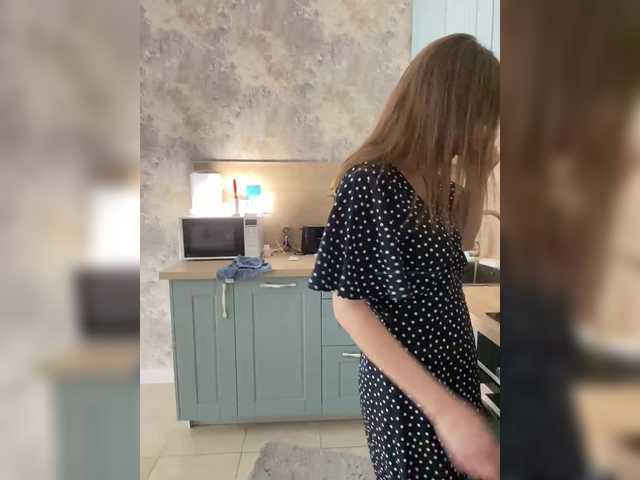 Incredible123's BongaCams show and profile