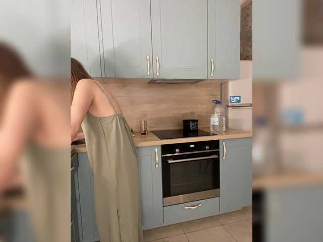 Incredible123's BongaCams show and profile