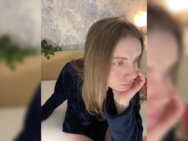 Incredible123's BongaCams show and profile