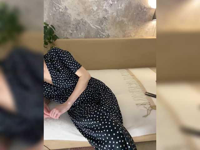 Incredible123's BongaCams show and profile