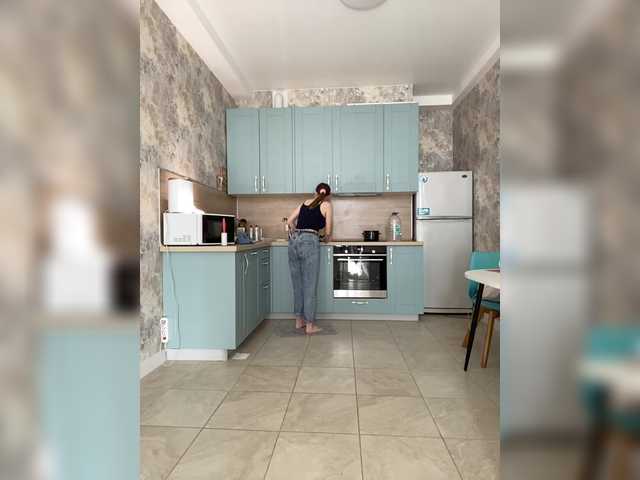 Incredible123's BongaCams show and profile