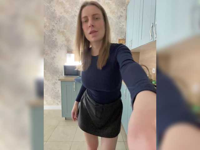 Incredible123's BongaCams show and profile