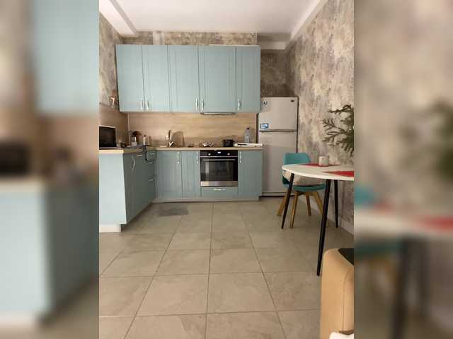 Incredible123's BongaCams show and profile