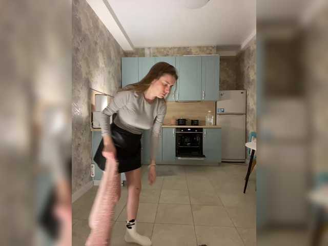 Incredible123's BongaCams show and profile