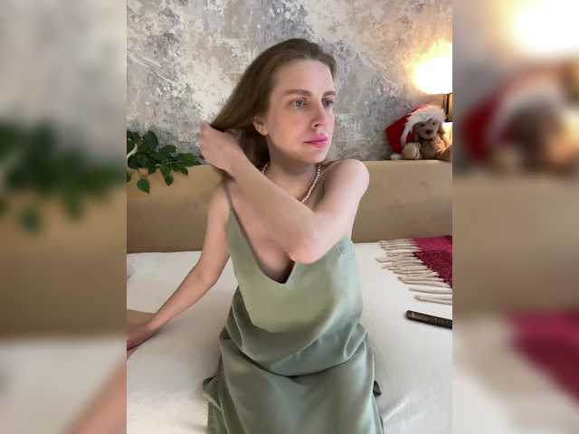 Incredible123's BongaCams show and profile