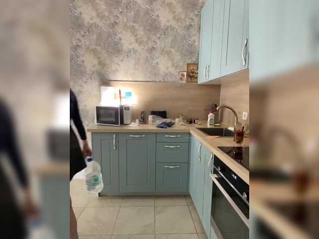 Incredible123's BongaCams show and profile