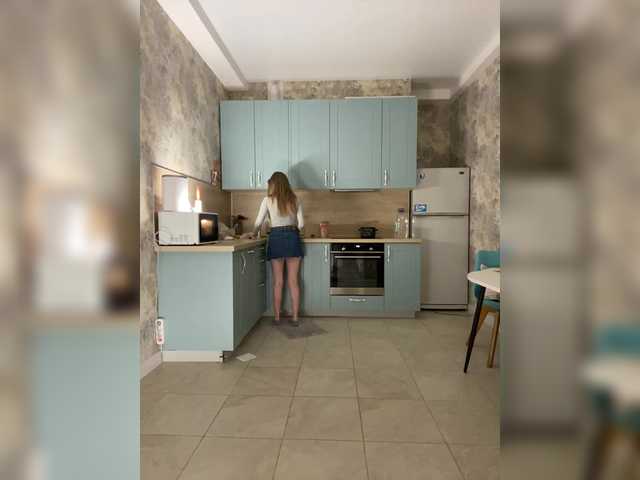 Incredible123's BongaCams show and profile