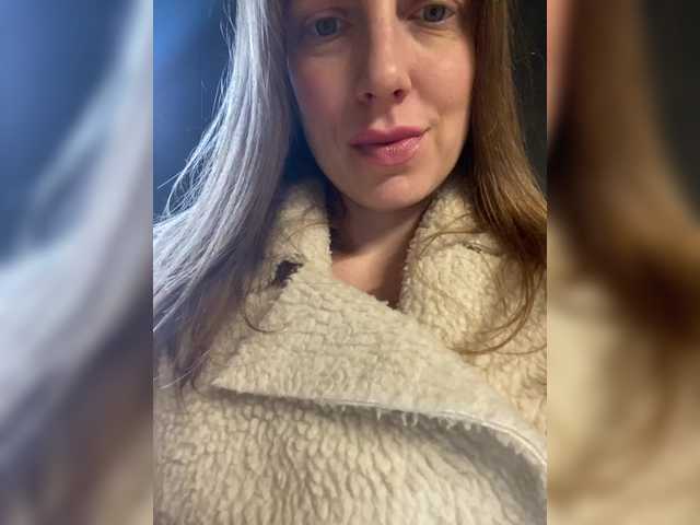 Incredible123's BongaCams show and profile