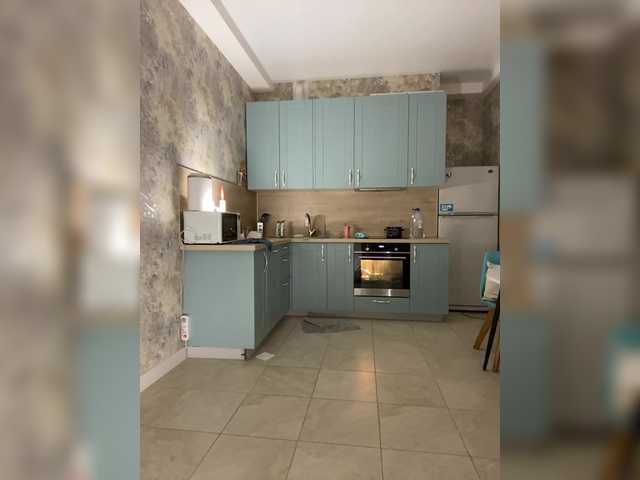 Incredible123's BongaCams show and profile