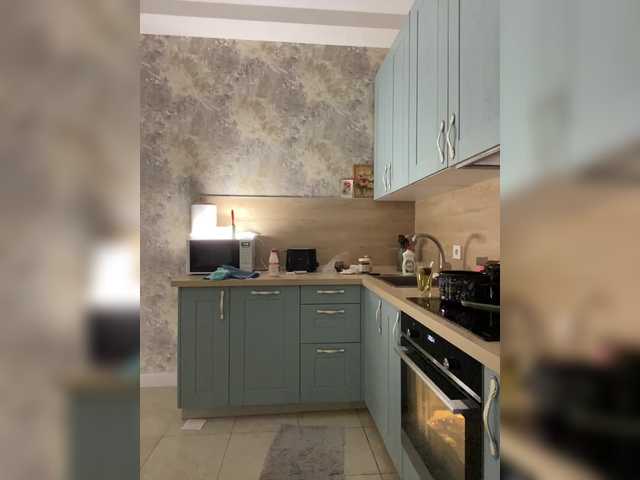 Incredible123's BongaCams show and profile