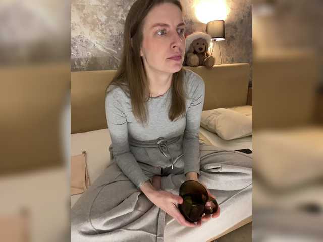 Incredible123's BongaCams show and profile