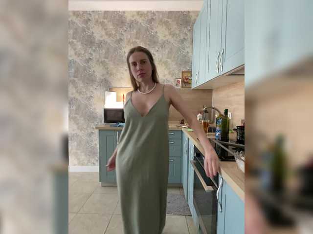 Incredible123's BongaCams show and profile