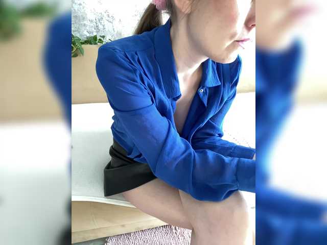 Incredible123's BongaCams show and profile