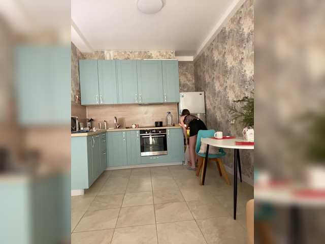 Incredible123's BongaCams show and profile