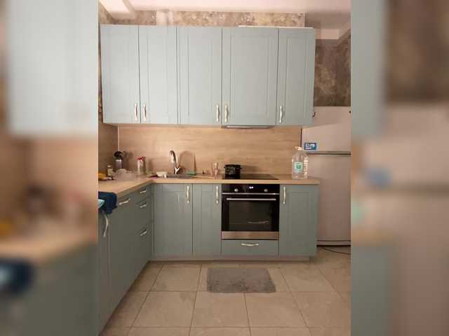 Incredible123's BongaCams show and profile