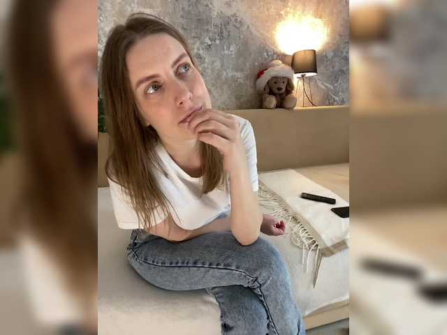 Incredible123's BongaCams show and profile