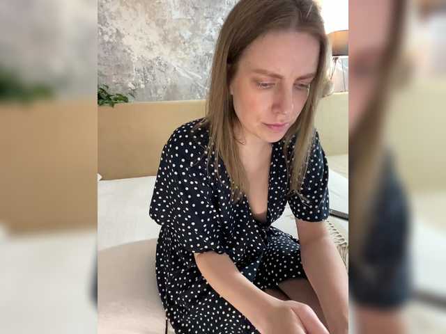 Incredible123's BongaCams show and profile