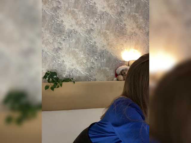 Incredible123's BongaCams show and profile