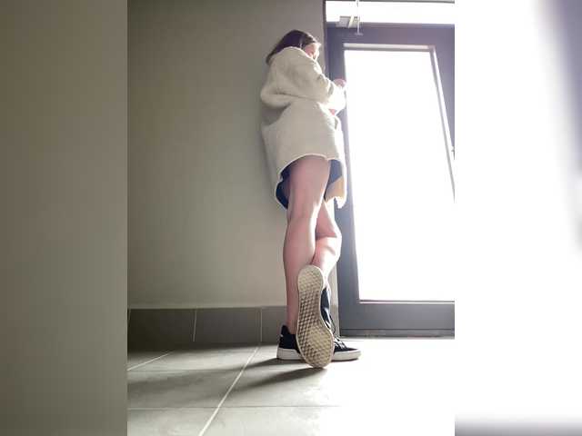 Incredible123's BongaCams show and profile