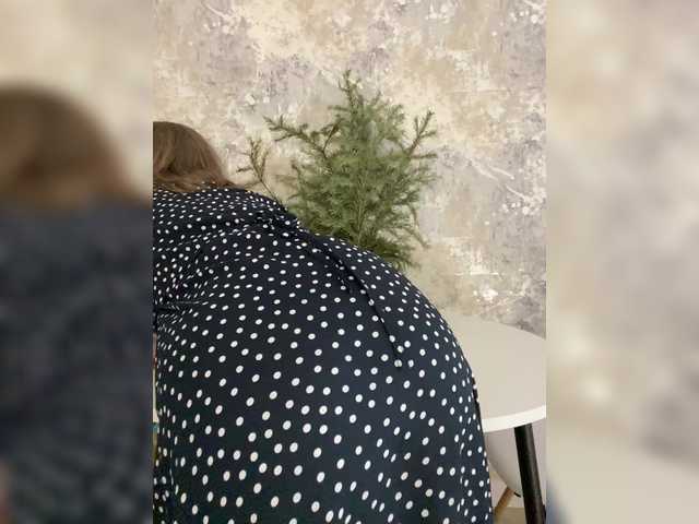 Incredible123's BongaCams profile