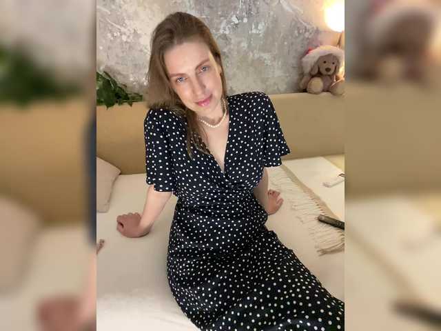 Incredible123's BongaCams show and profile