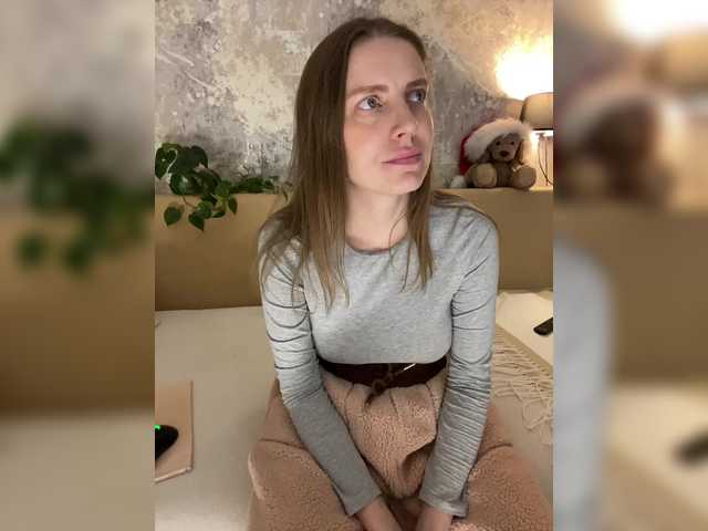 Incredible123's BongaCams show and profile