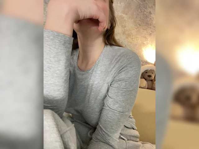 Incredible123's BongaCams show and profile