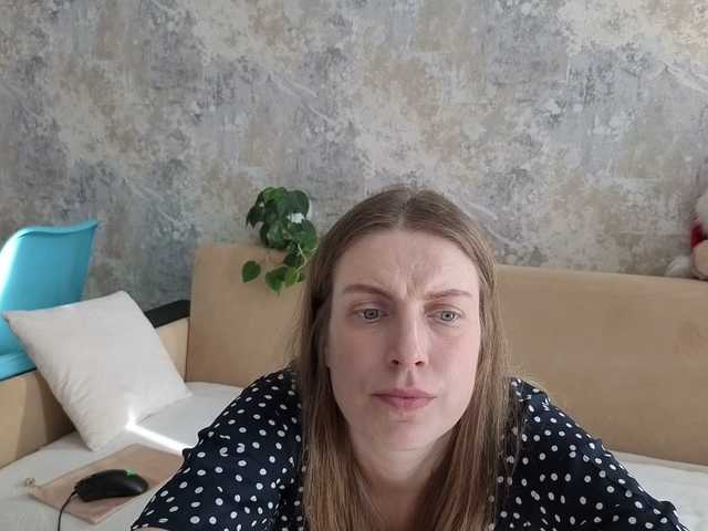 Incredible123's BongaCams show and profile