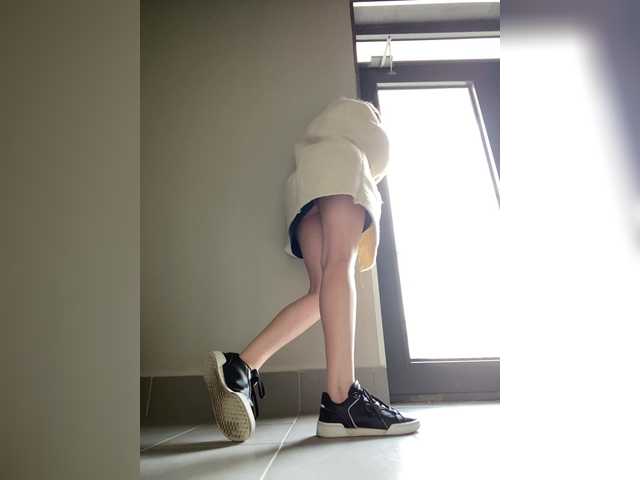 Incredible123's BongaCams show and profile