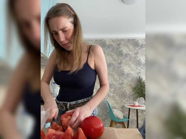 Incredible123's BongaCams show and profile