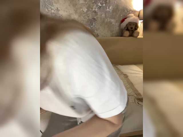 Incredible123's BongaCams show and profile