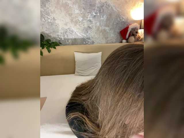 Incredible123's BongaCams show and profile