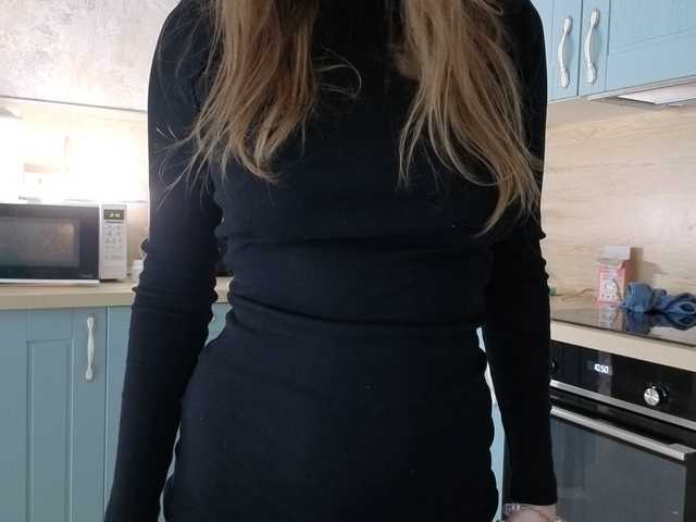 Incredible123's BongaCams show and profile