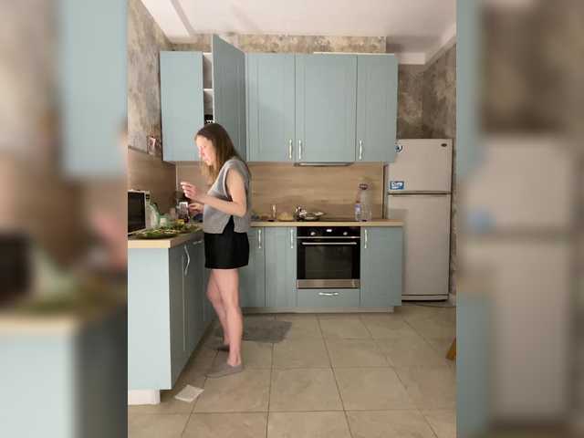 Incredible123's BongaCams show and profile