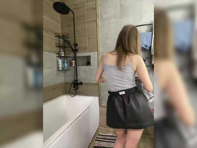 Incredible123's BongaCams show and profile