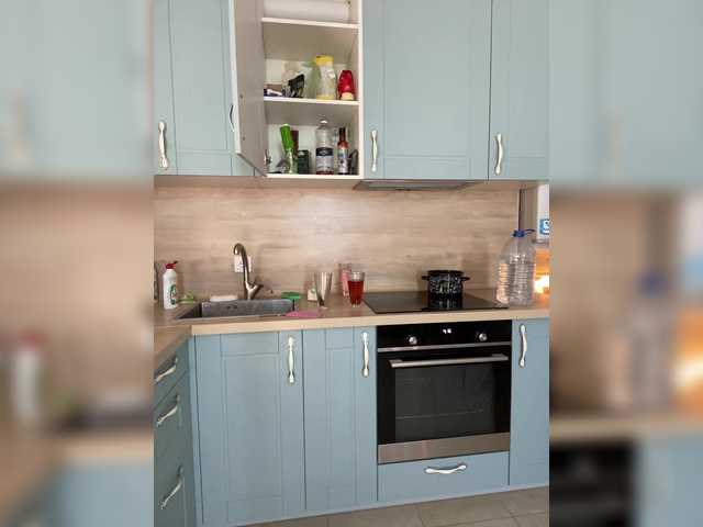 Incredible123's BongaCams show and profile