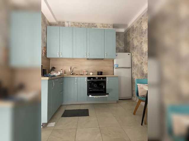 Incredible123's BongaCams show and profile