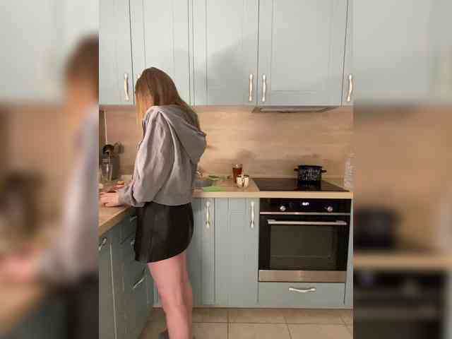 Incredible123 Live Webcam on BongaCams