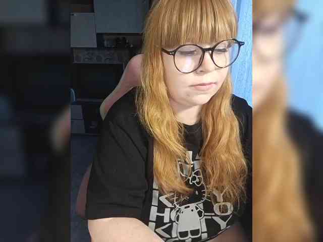 Svetlanka04 webcam