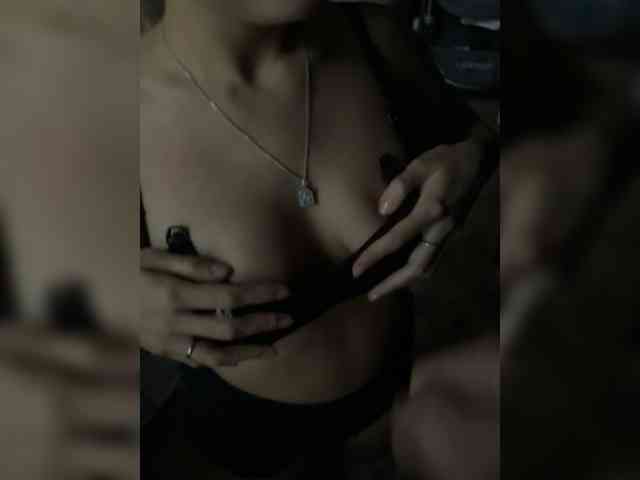 Alexxxs2704 Alexxxs2704