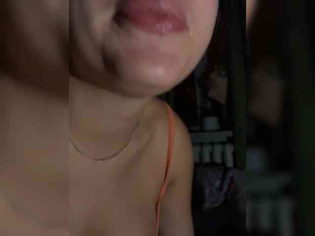 Sweet_pisya webcam