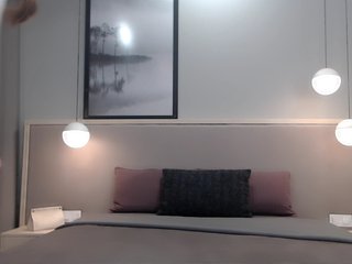 Shy-SweetGirl Porn Show