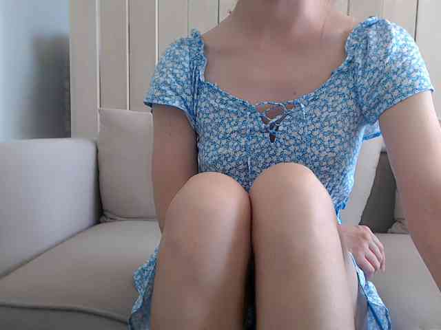 Shy-SweetGirl webcam