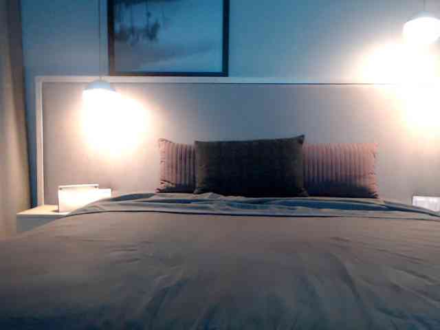 Shy-SweetGirl webcam